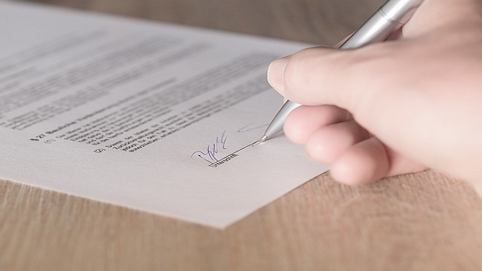 signature-contrat de domiciliation-activsolutions